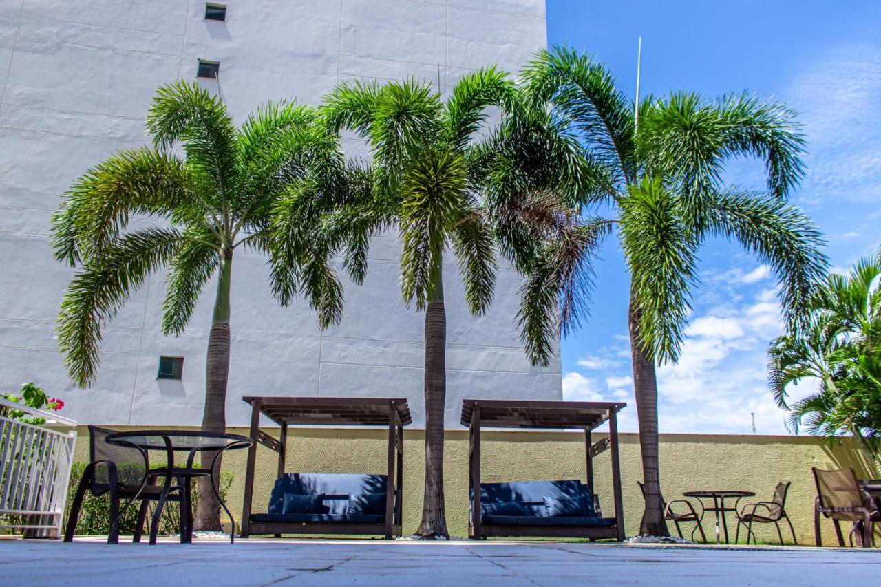 Delmond Hotel Cuiaba  Exterior photo