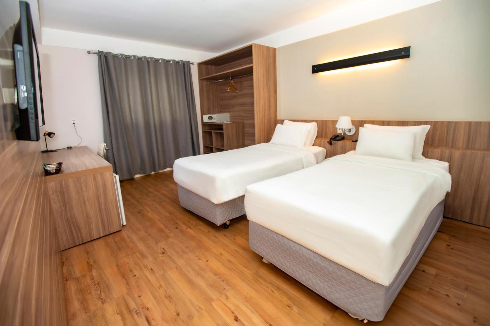 Delmond Hotel Cuiaba  Exterior photo